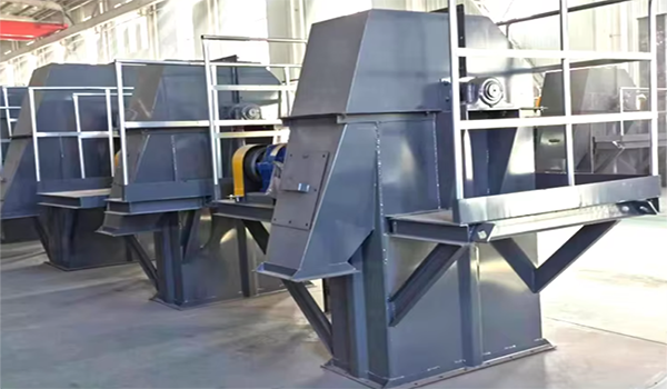 TD250型斗式提升機